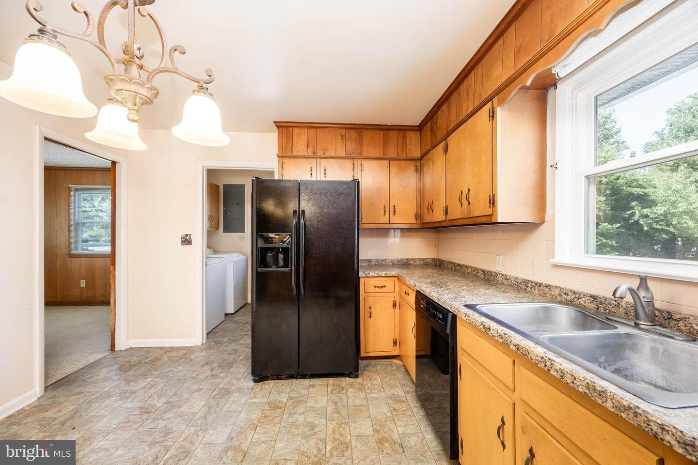 9839 Sharptown Road photo 14