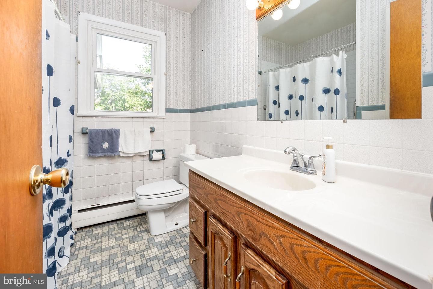 9839 Sharptown Road photo 29