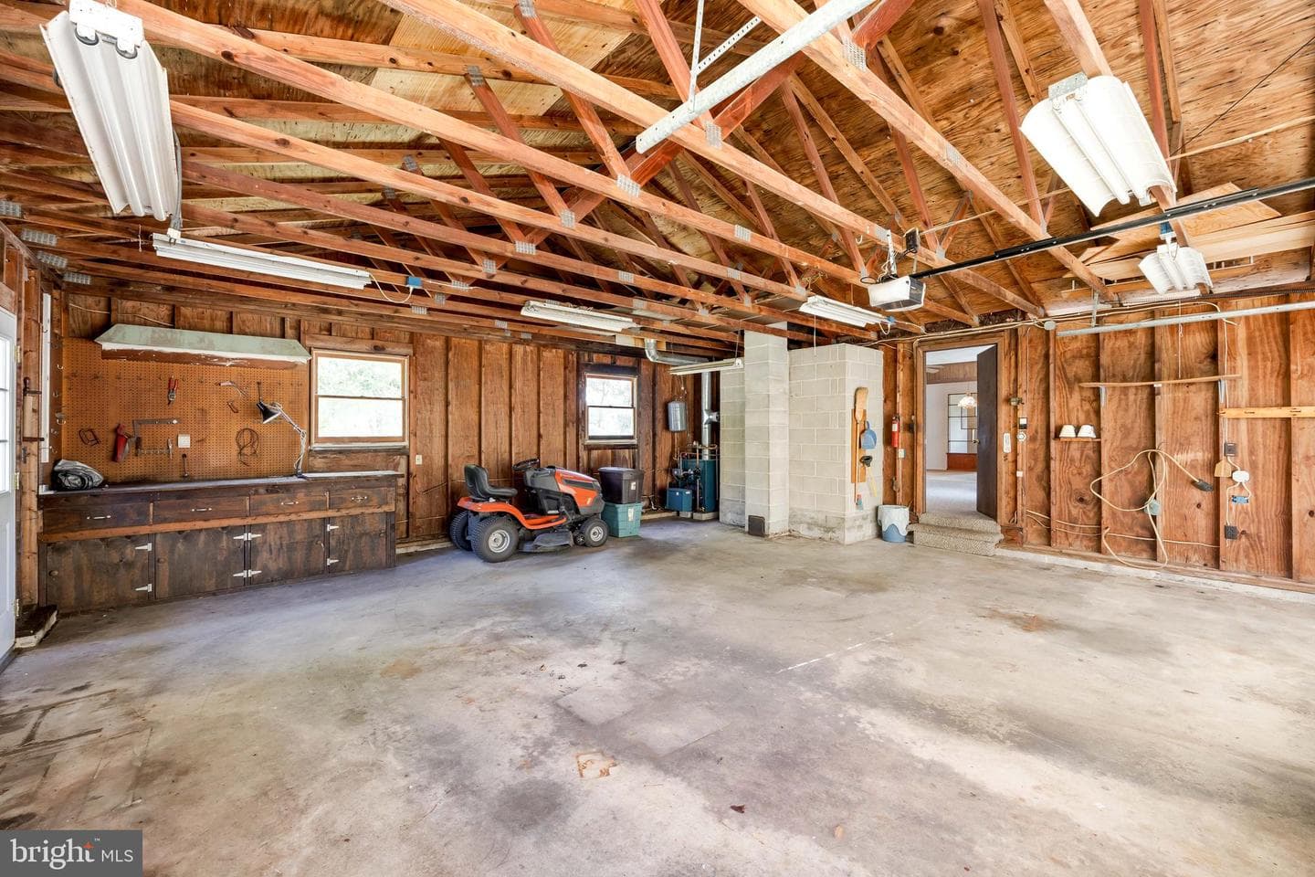 9839 Sharptown Road photo 37