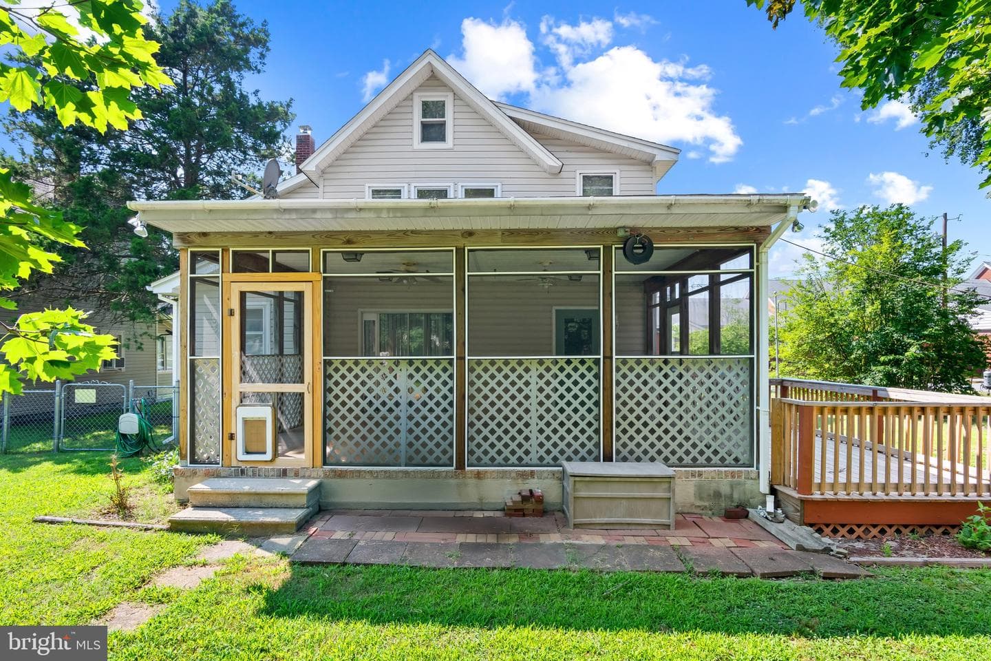 103 Howard Street photo 22