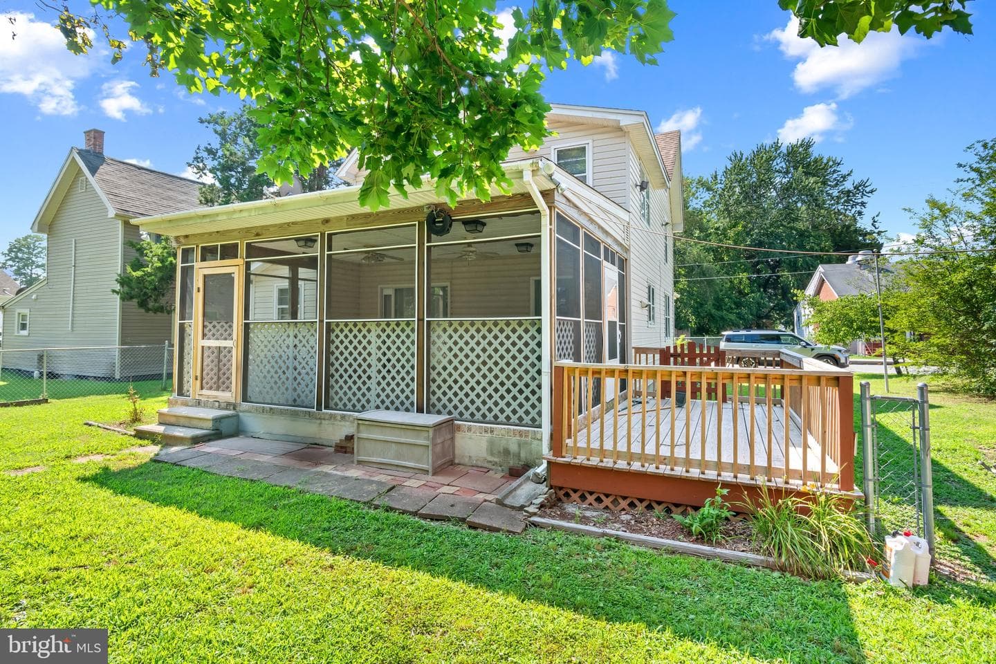 103 Howard Street photo 23