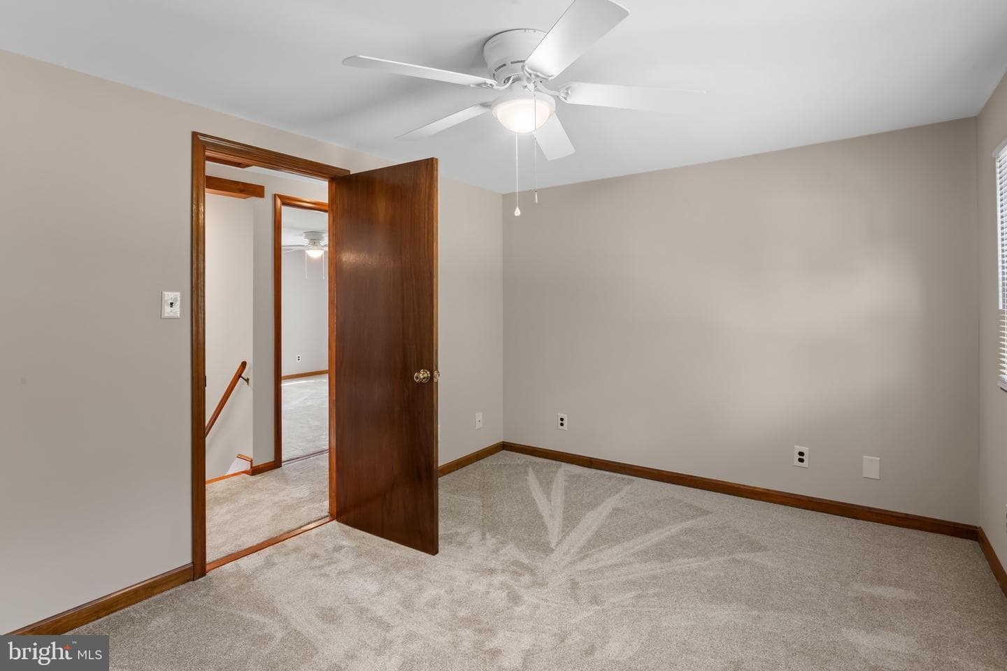 103 Howard Street photo 24
