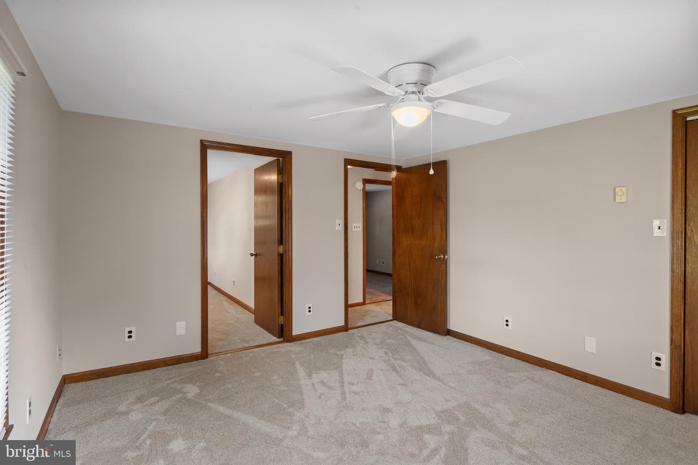 103 Howard Street photo 28
