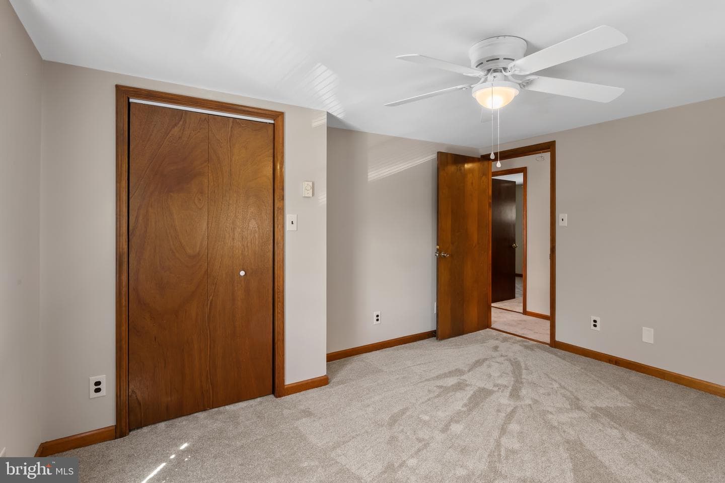 103 Howard Street photo 31