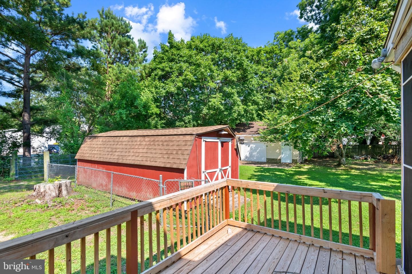 103 Howard Street photo 34