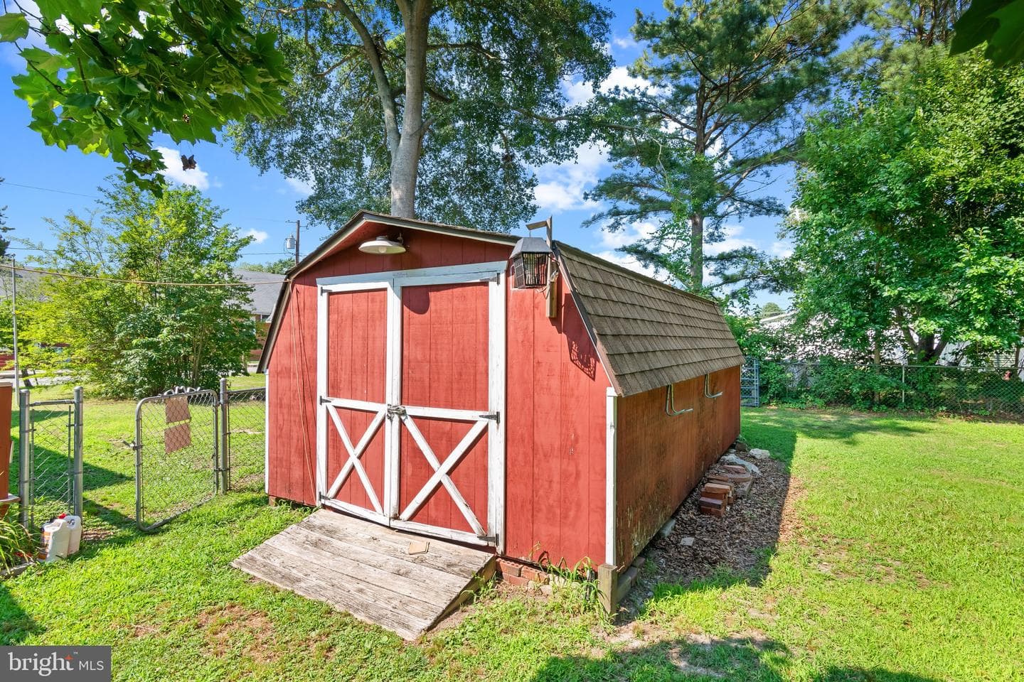 103 Howard Street photo 35