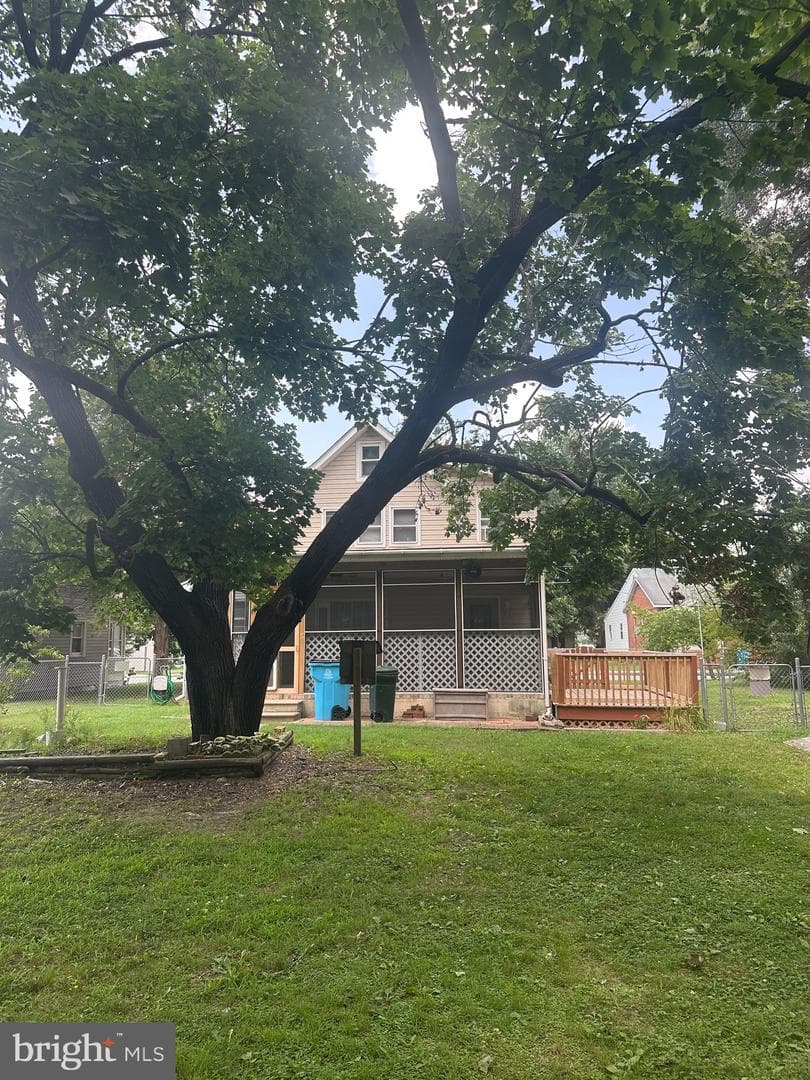 103 Howard Street photo 41