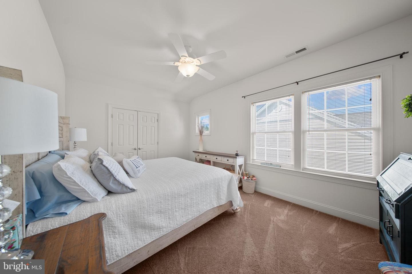 1178 Kestrel Way photo 27