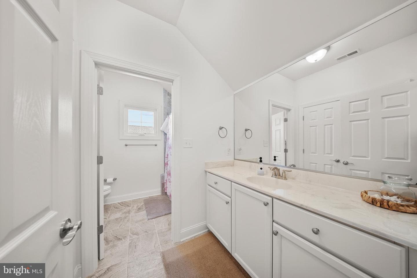 1178 Kestrel Way photo 38