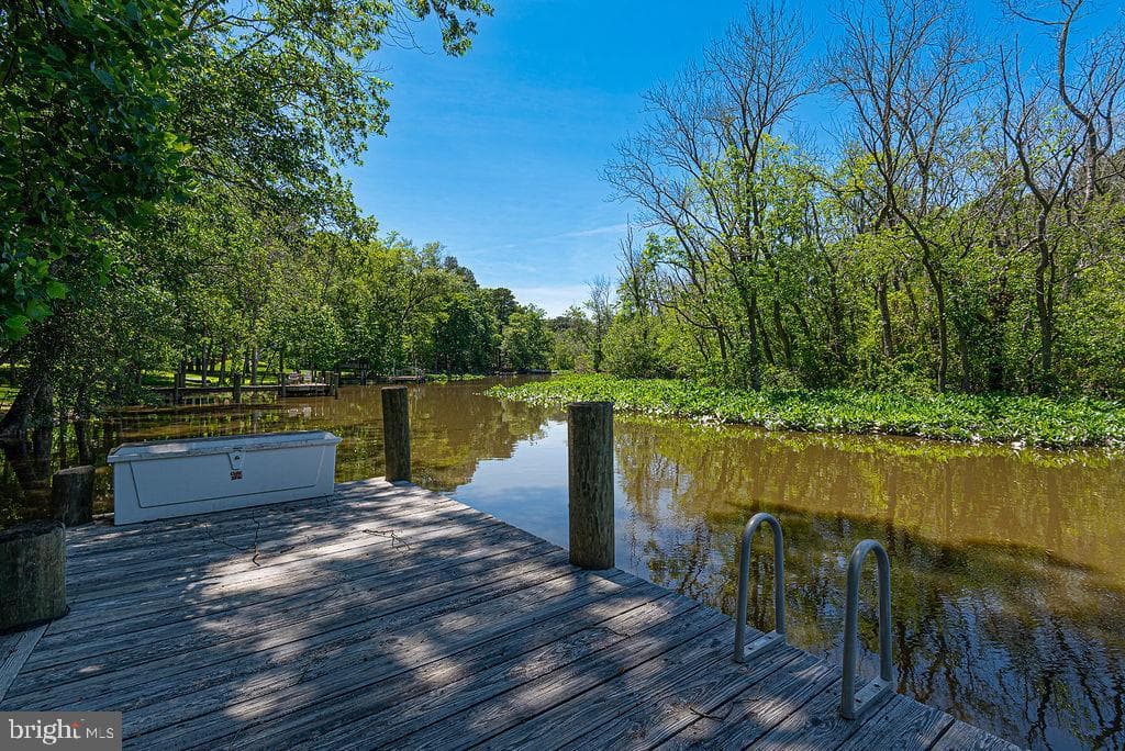 5686 N Nithsdale Drive photo 16