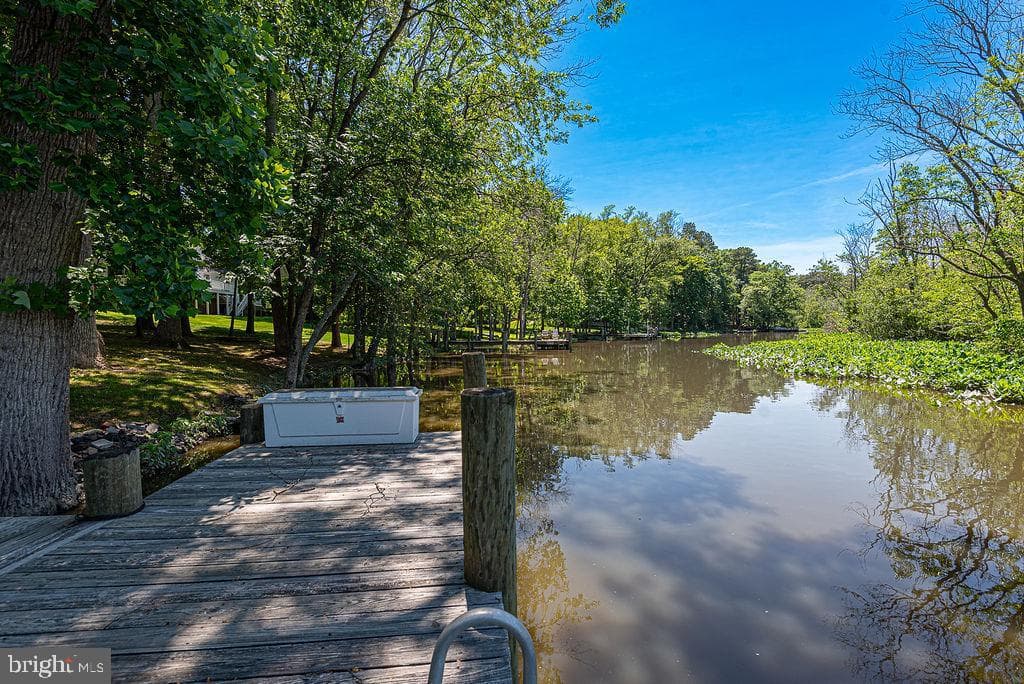 5686 N Nithsdale Drive photo 17