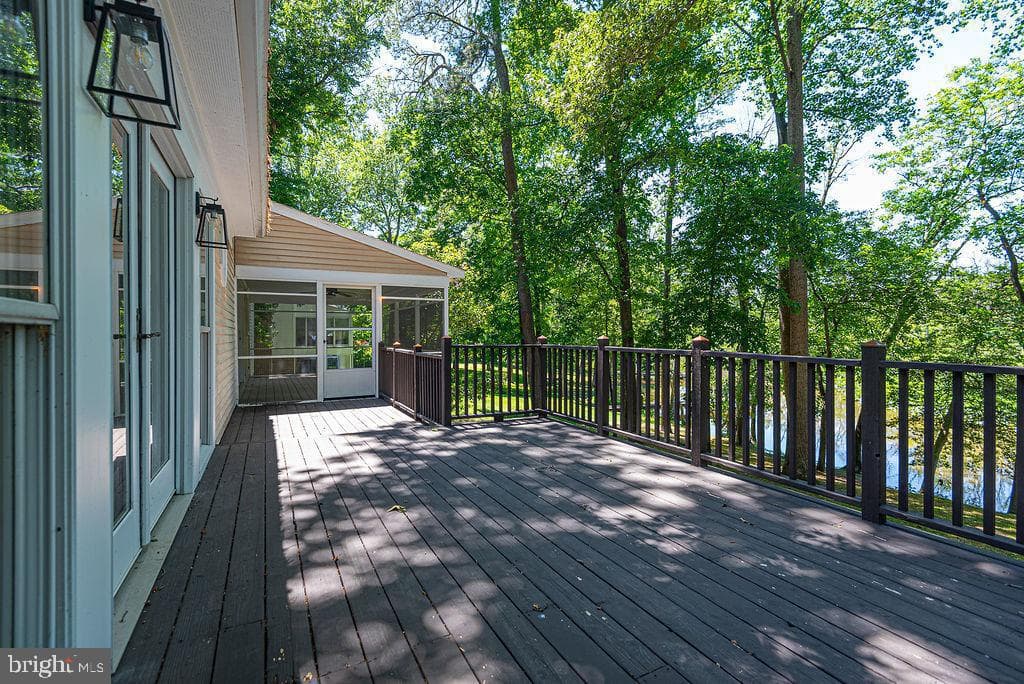5686 N Nithsdale Drive photo 19