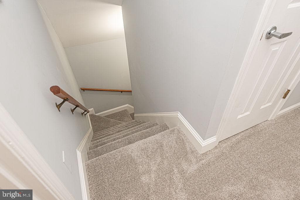 5686 N Nithsdale Drive photo 83