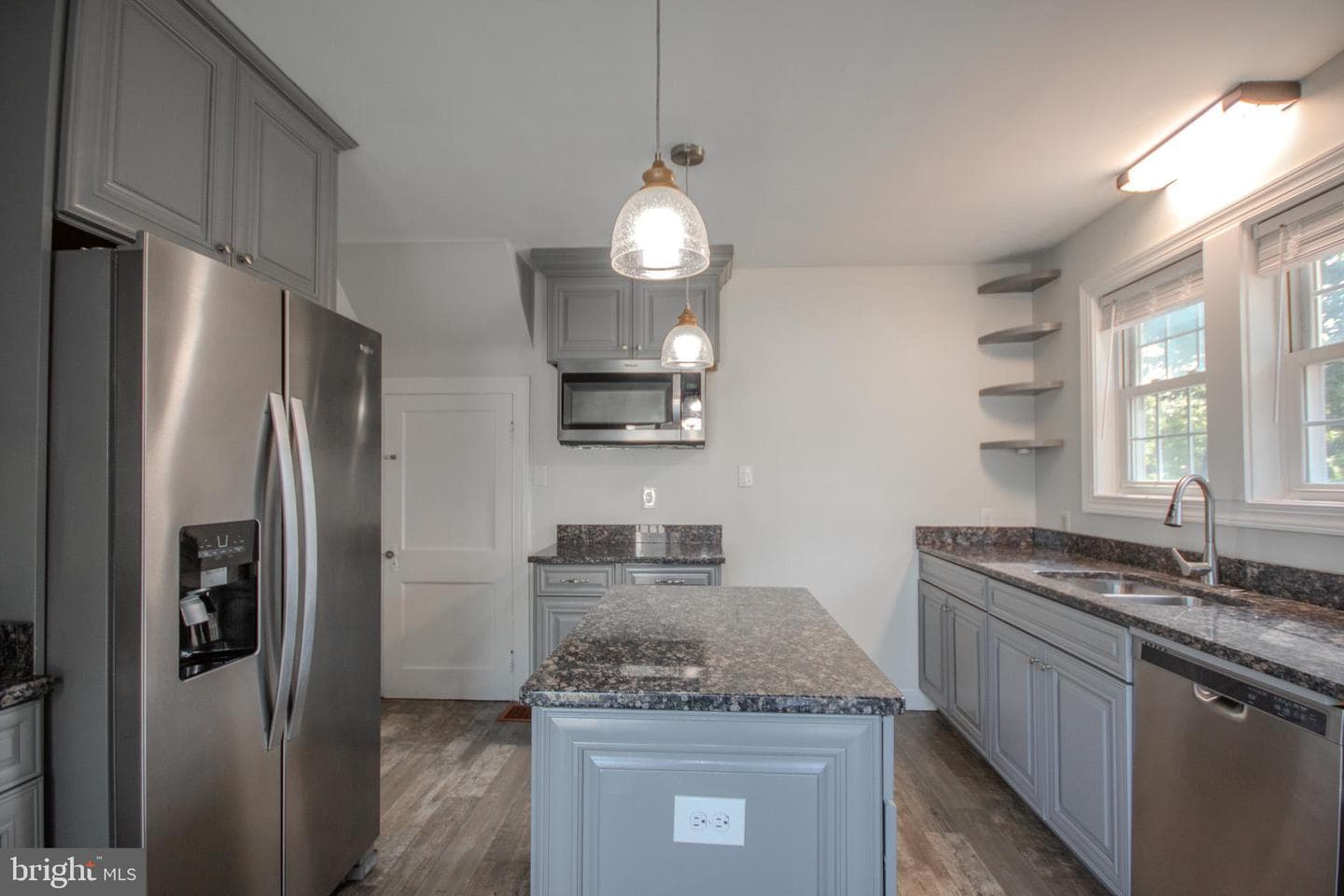1112 E Main Street photo 18