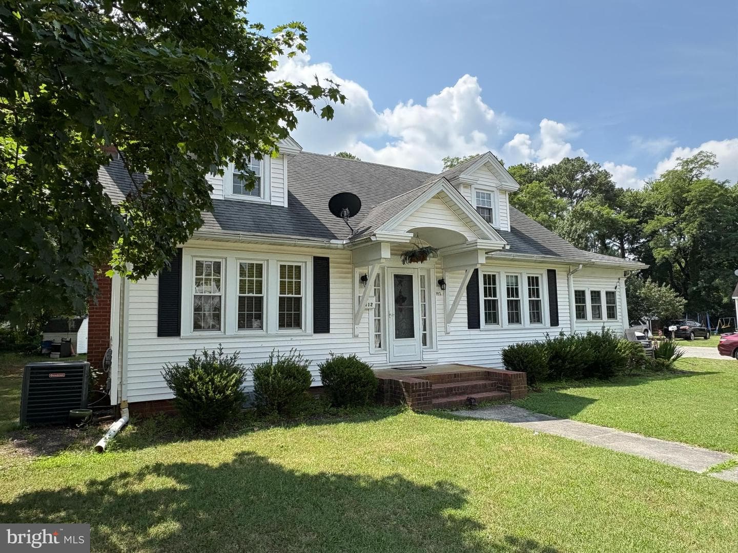 1112 E Main Street photo 2