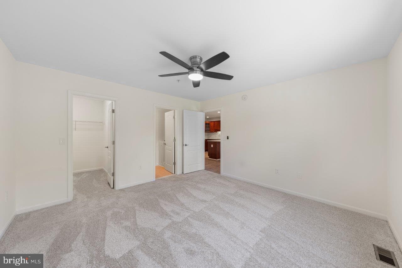 5952 Tappan Lane photo 24