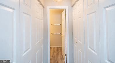 906 James Court photo 10