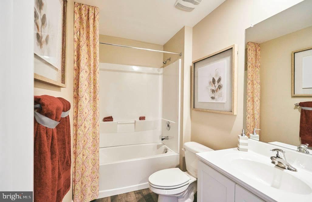 1107 Albritton Lane photo 7