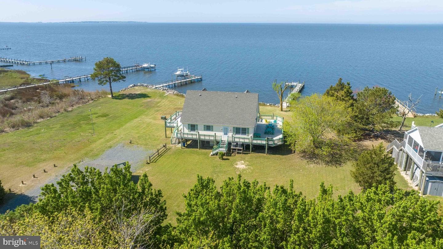 20128 Nanticoke Road photo 4