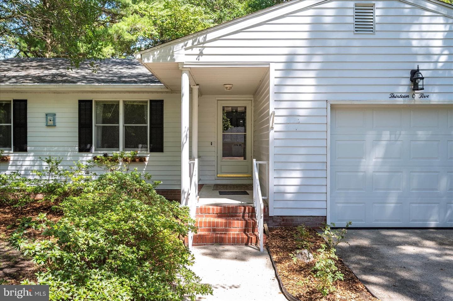 1305 Taney Avenue photo 2