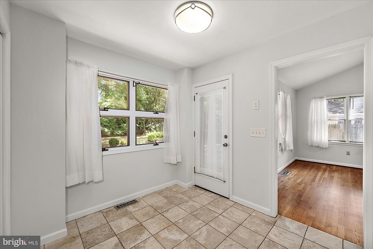 1305 Taney Avenue photo 20