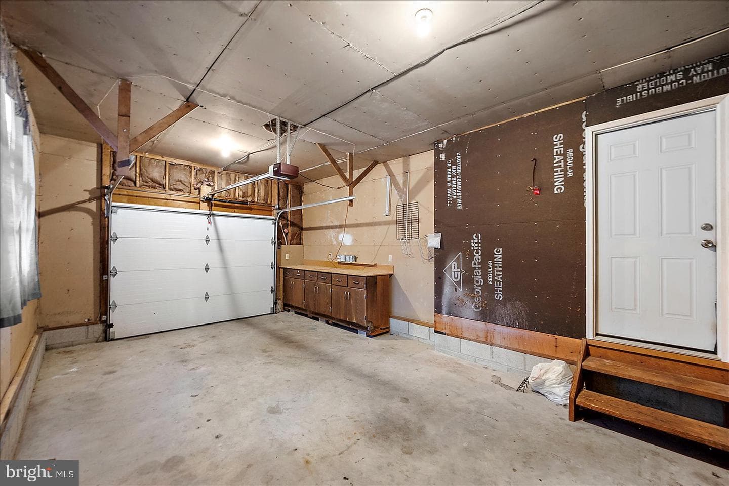1305 Taney Avenue photo 26