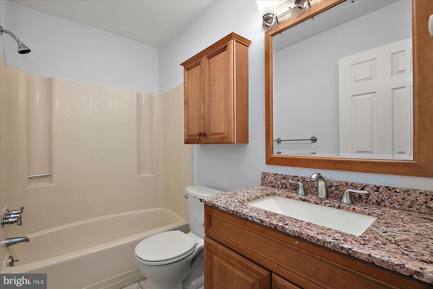 1305 Taney Avenue photo 27