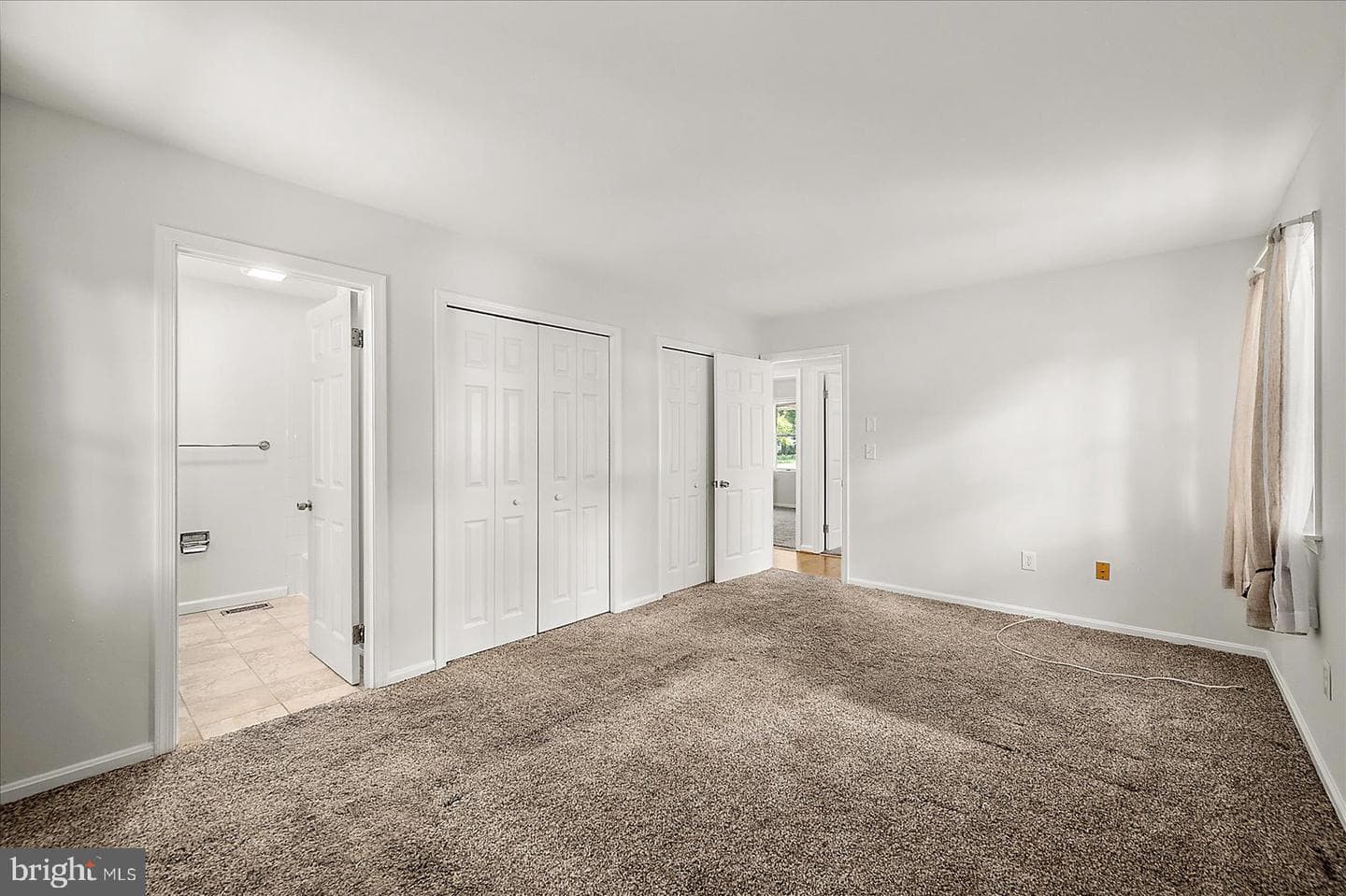 1305 Taney Avenue photo 32