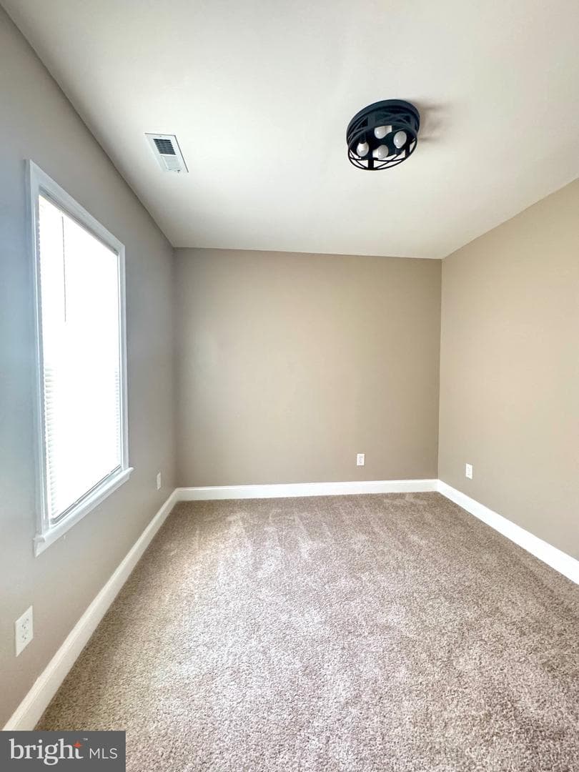 20533 Nanticoke Road photo 17
