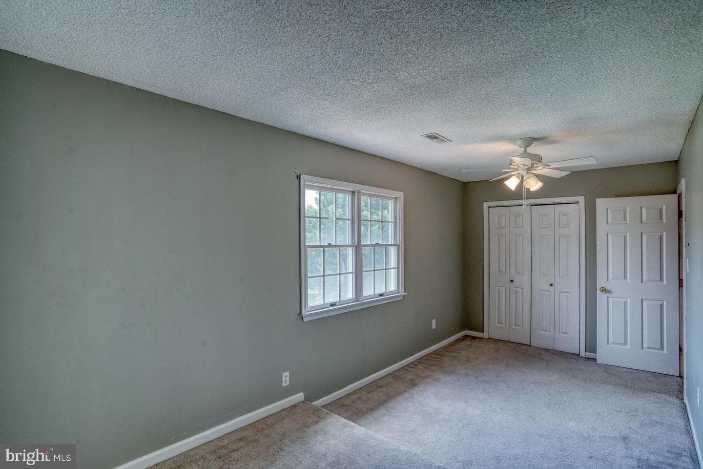 309 W London Avenue photo 29