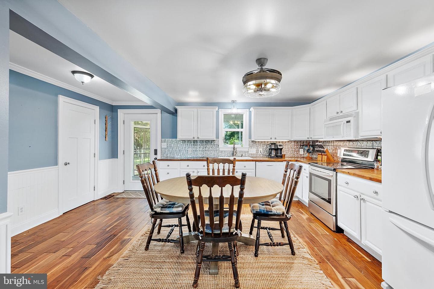 507 Ferry Street photo 11