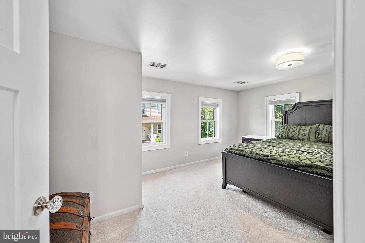 507 Ferry Street photo 25