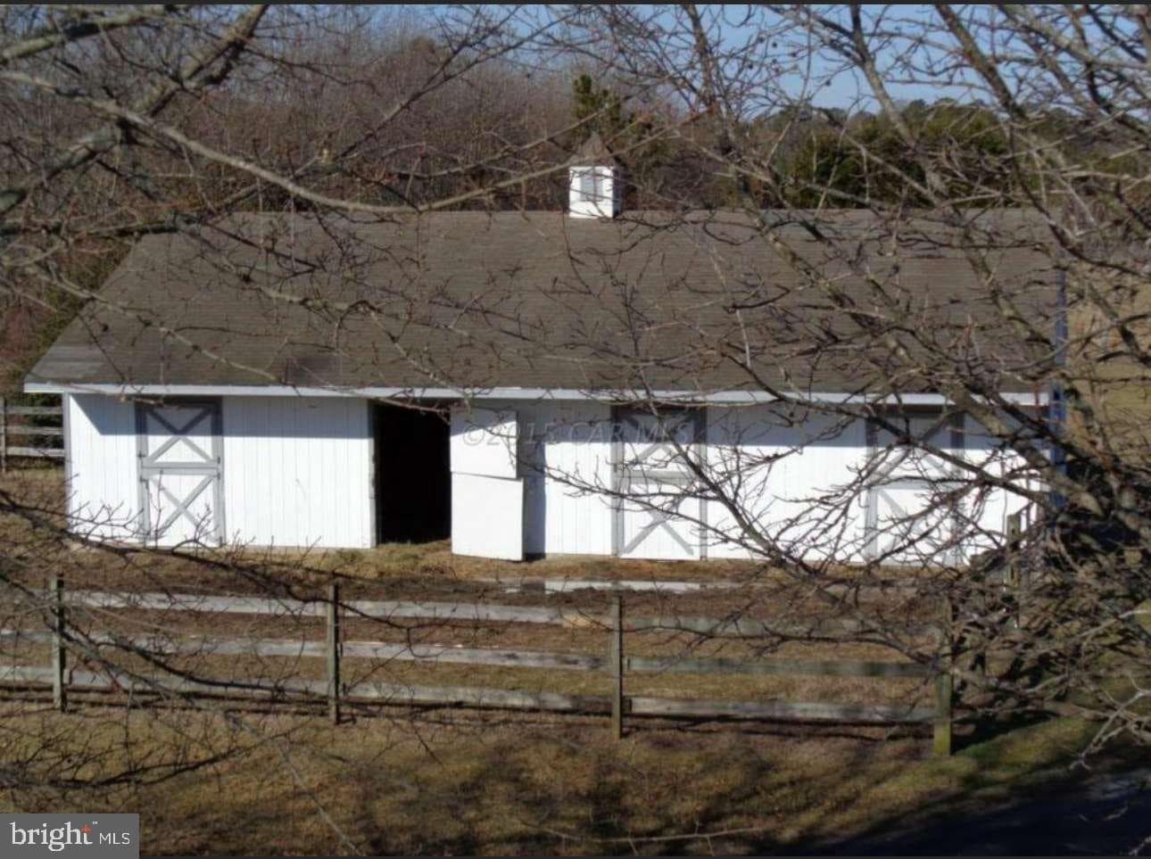 26694 Pemberton Drive photo 2