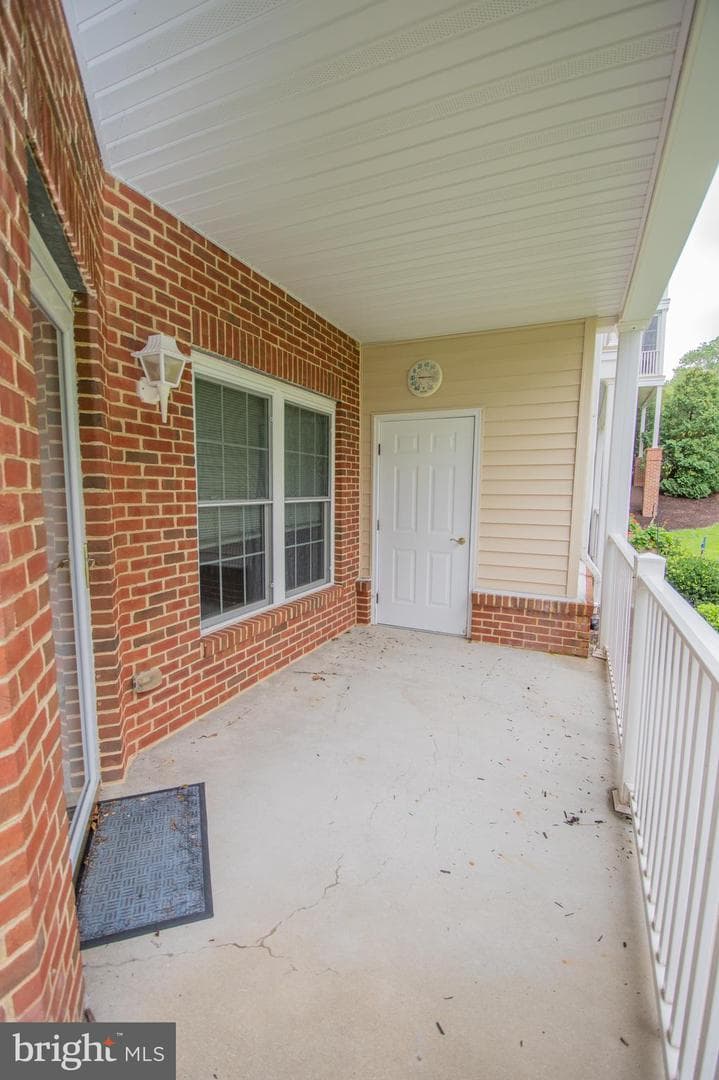 1101 S Schumaker Drive #007 photo 2