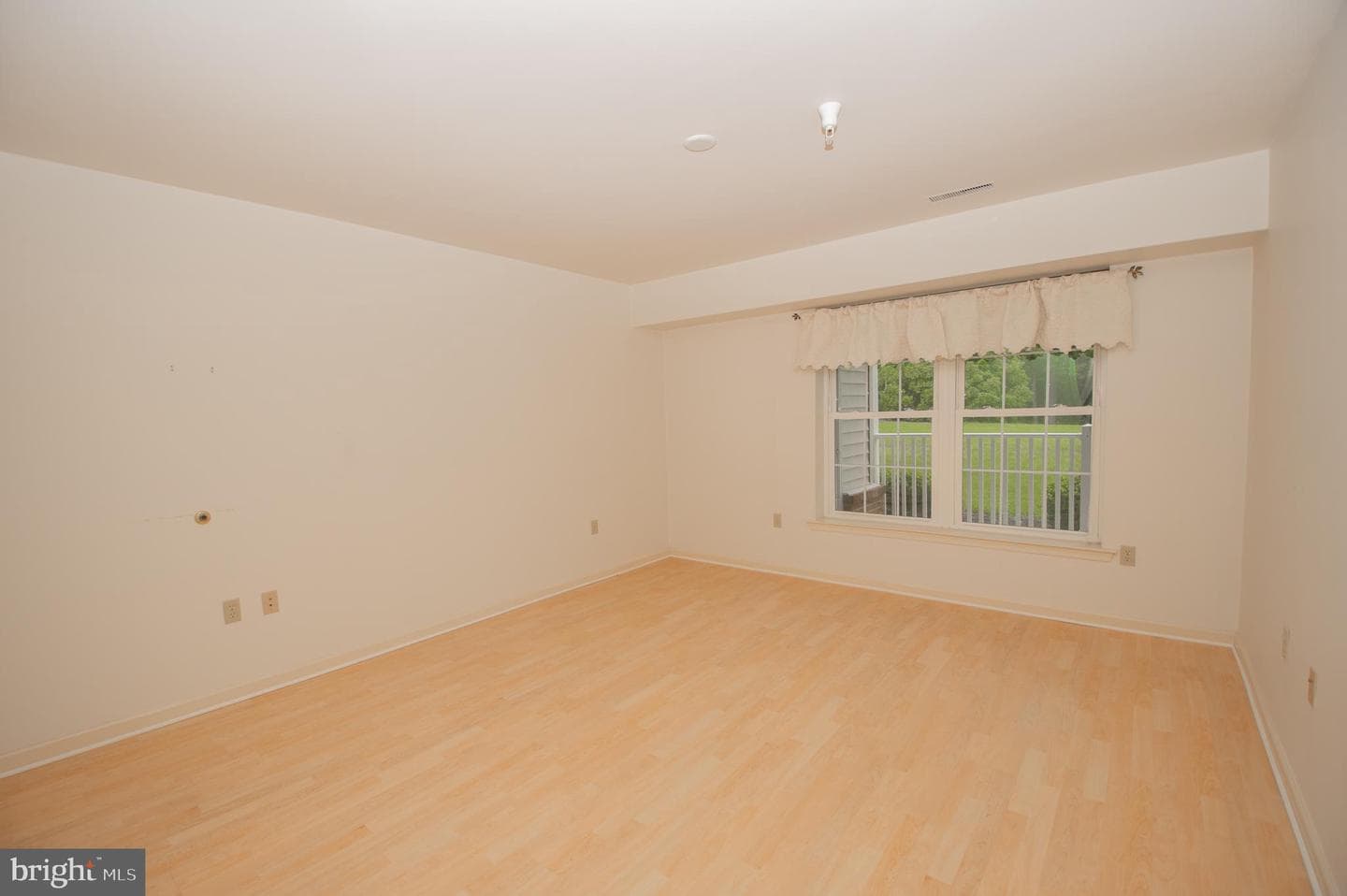 1101 S Schumaker Drive #007 photo 9