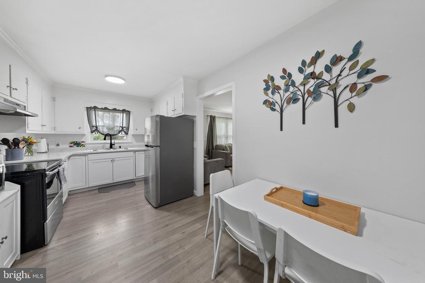 27500 Edgewood Circle photo 9
