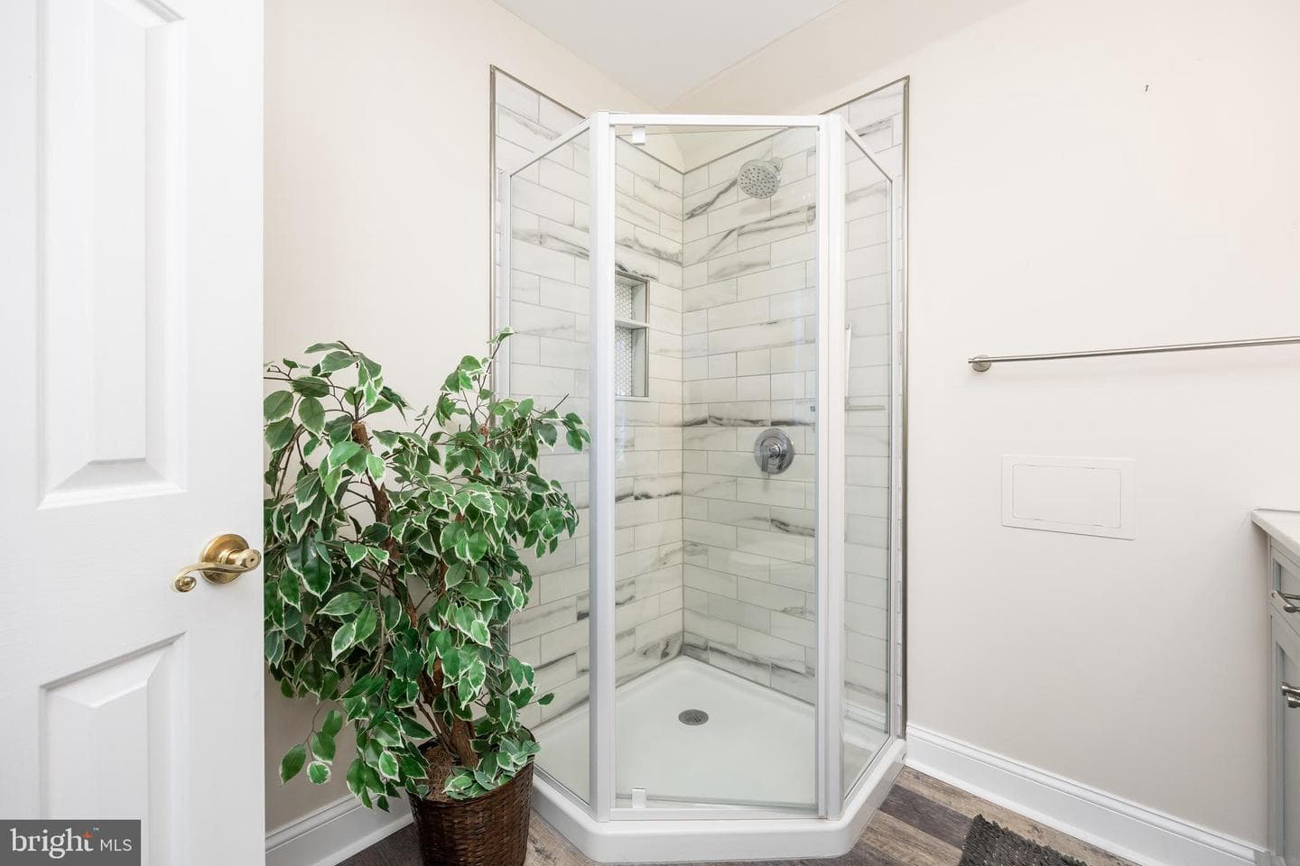 5703 Royal Mile Boulevard photo 38