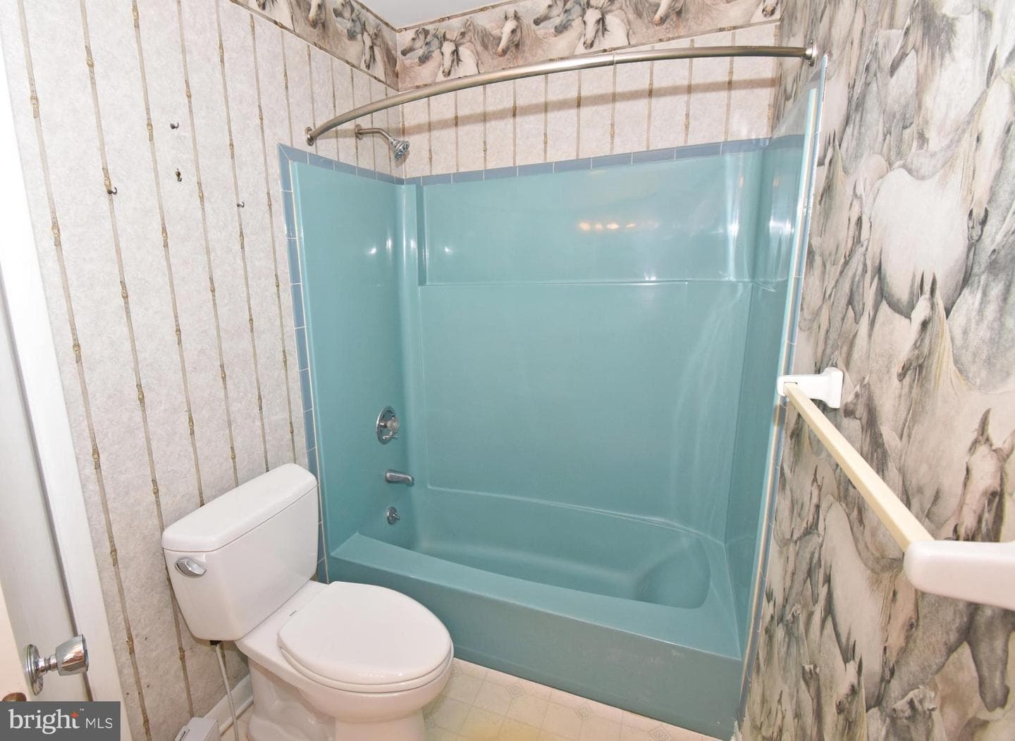 8248 Robin Hood Drive photo 23