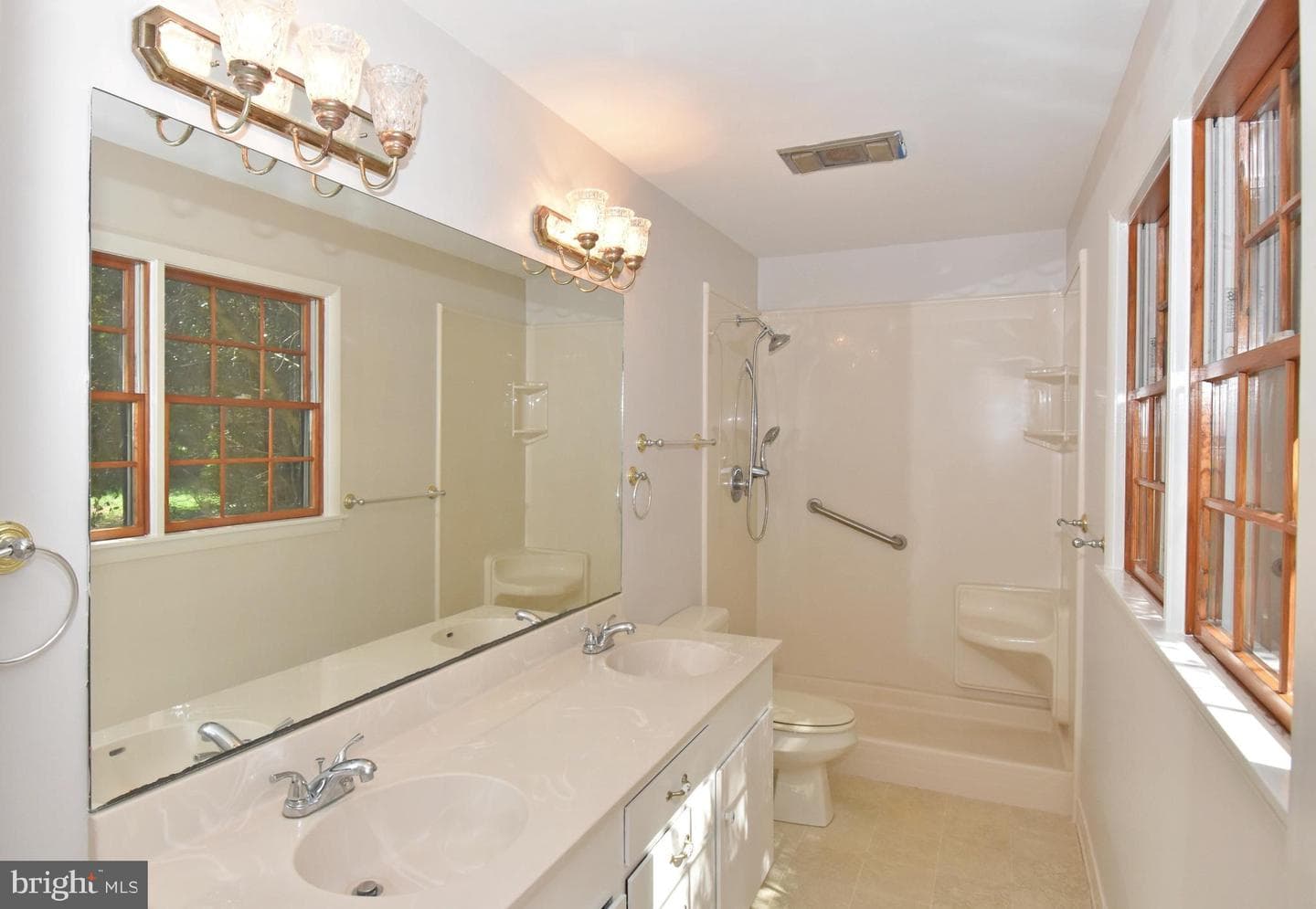8248 Robin Hood Drive photo 31