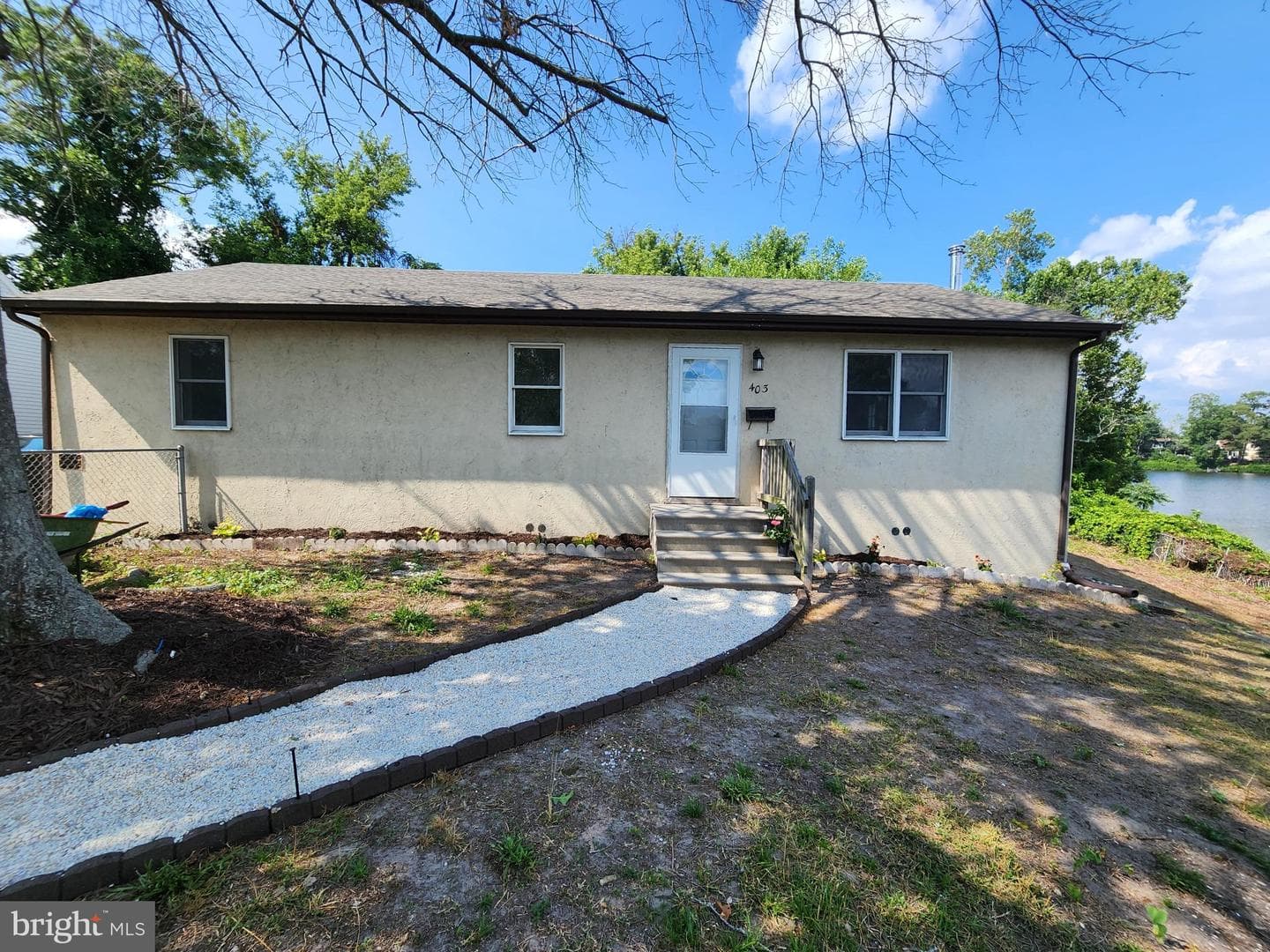 403 Rose Street photo 28