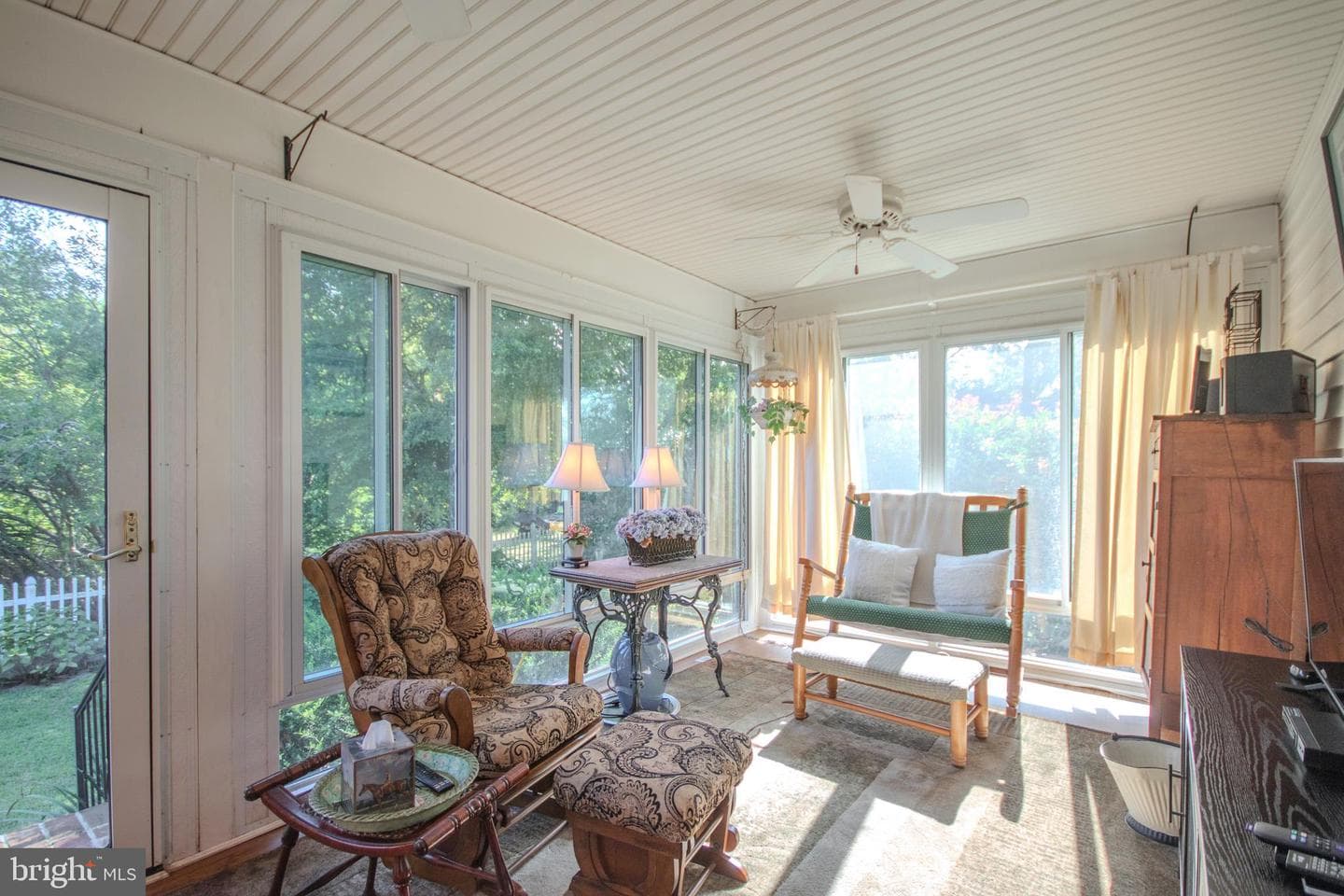 20448 Harbor Road photo 3