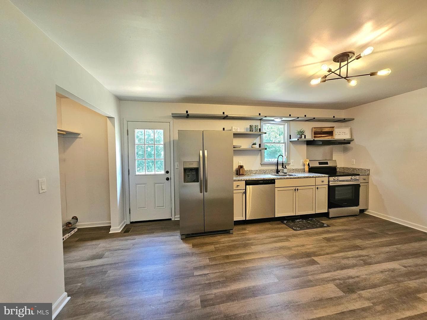11285 Snethen Church Road photo 4