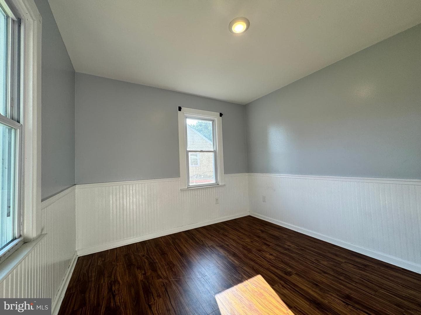 923 Preston Street photo 27