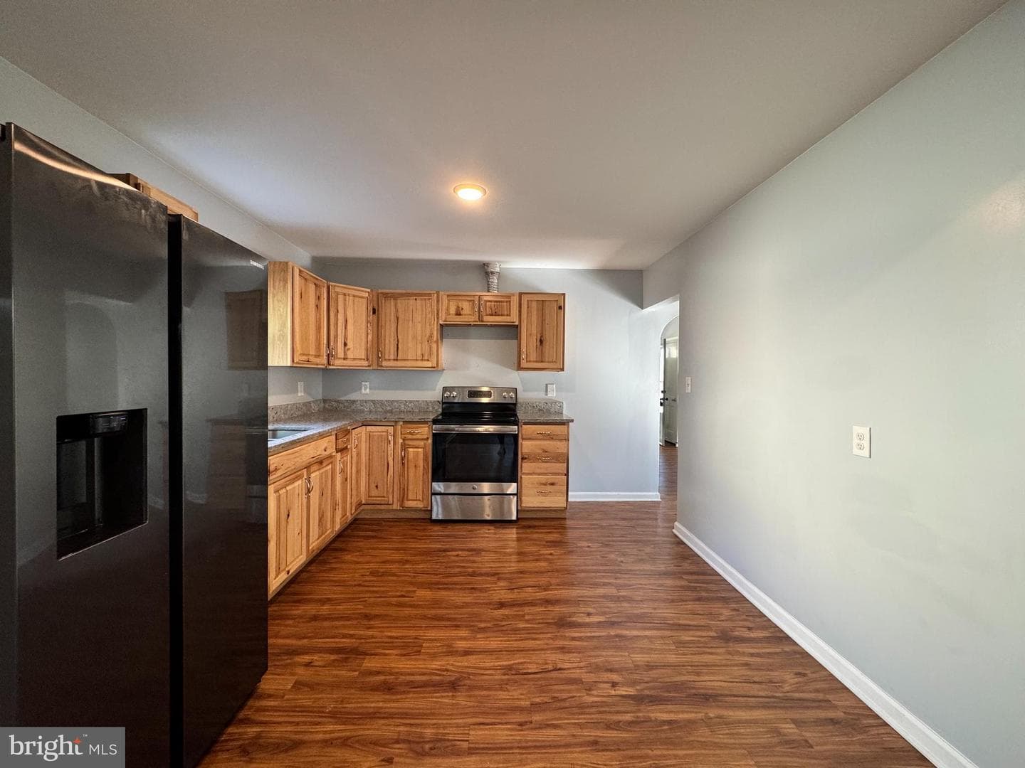 923 Preston Street photo 8