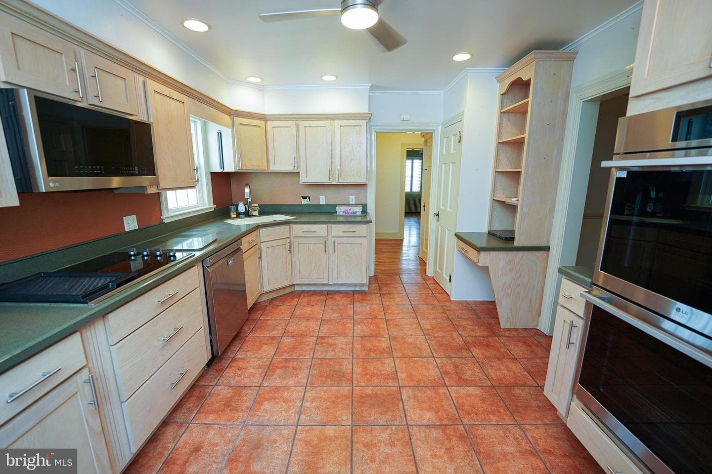 722 S Park Drive photo 19