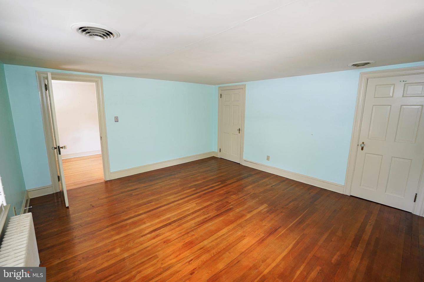 722 S Park Drive photo 27