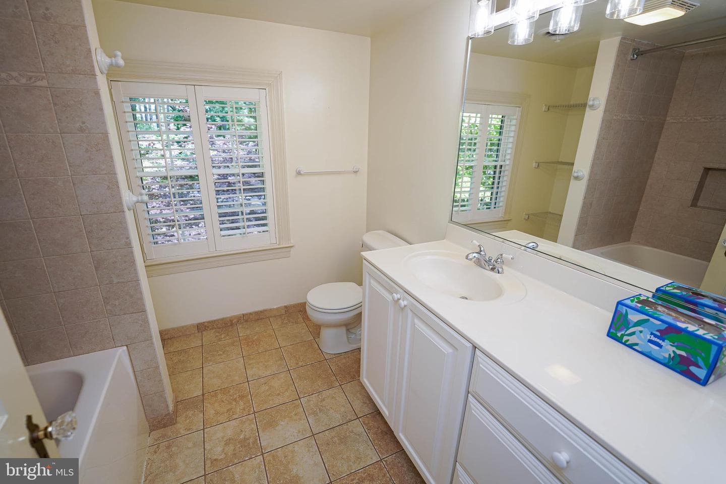 722 S Park Drive photo 34