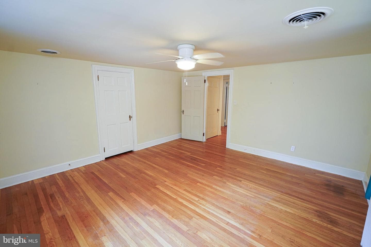 722 S Park Drive photo 39