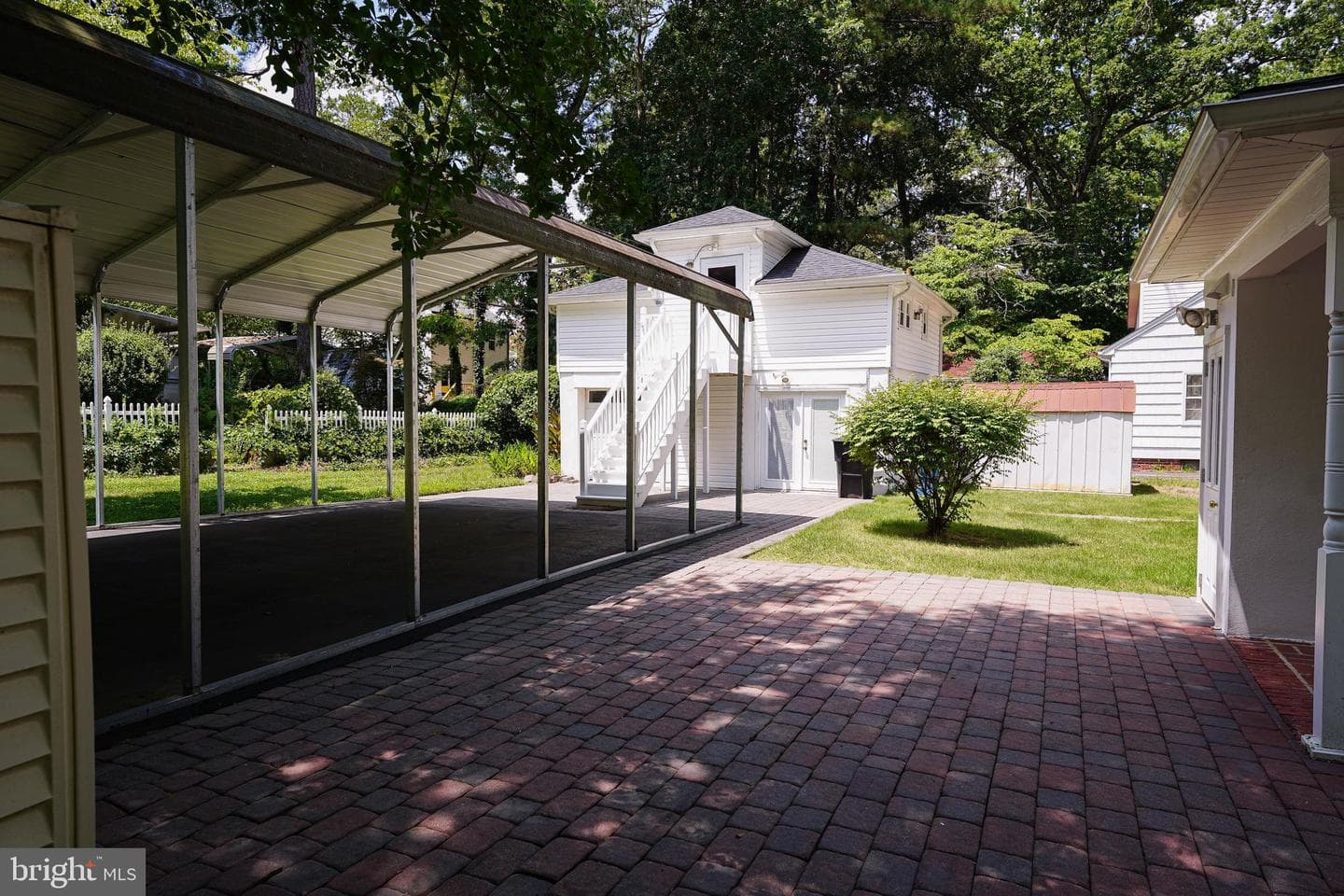 722 S Park Drive photo 47