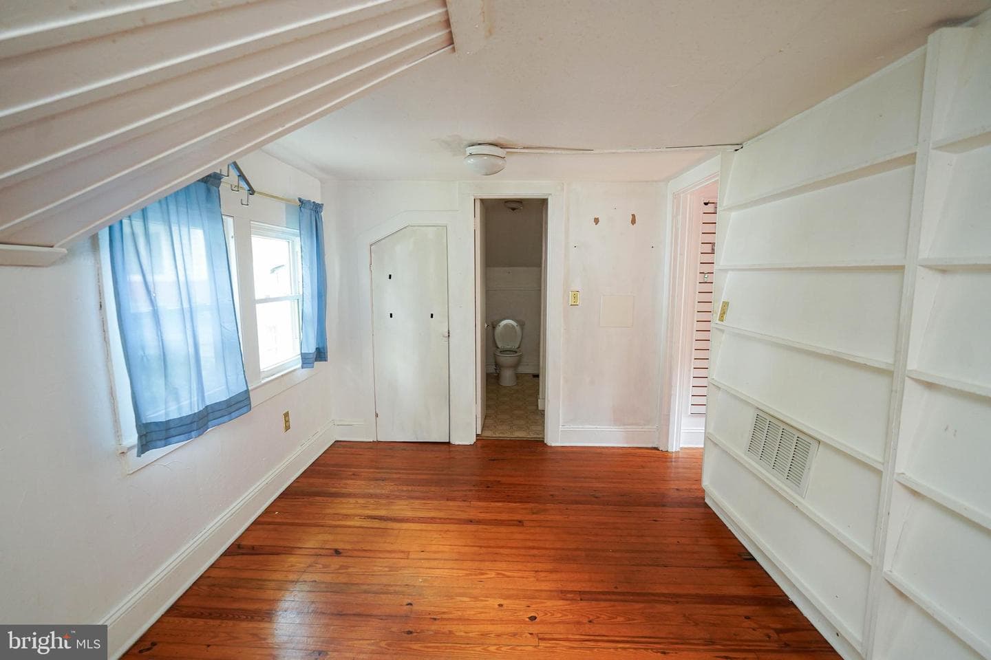 722 S Park Drive photo 56